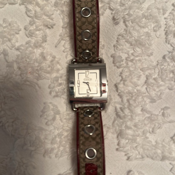 Coach signature watch - Picture 2 of 4